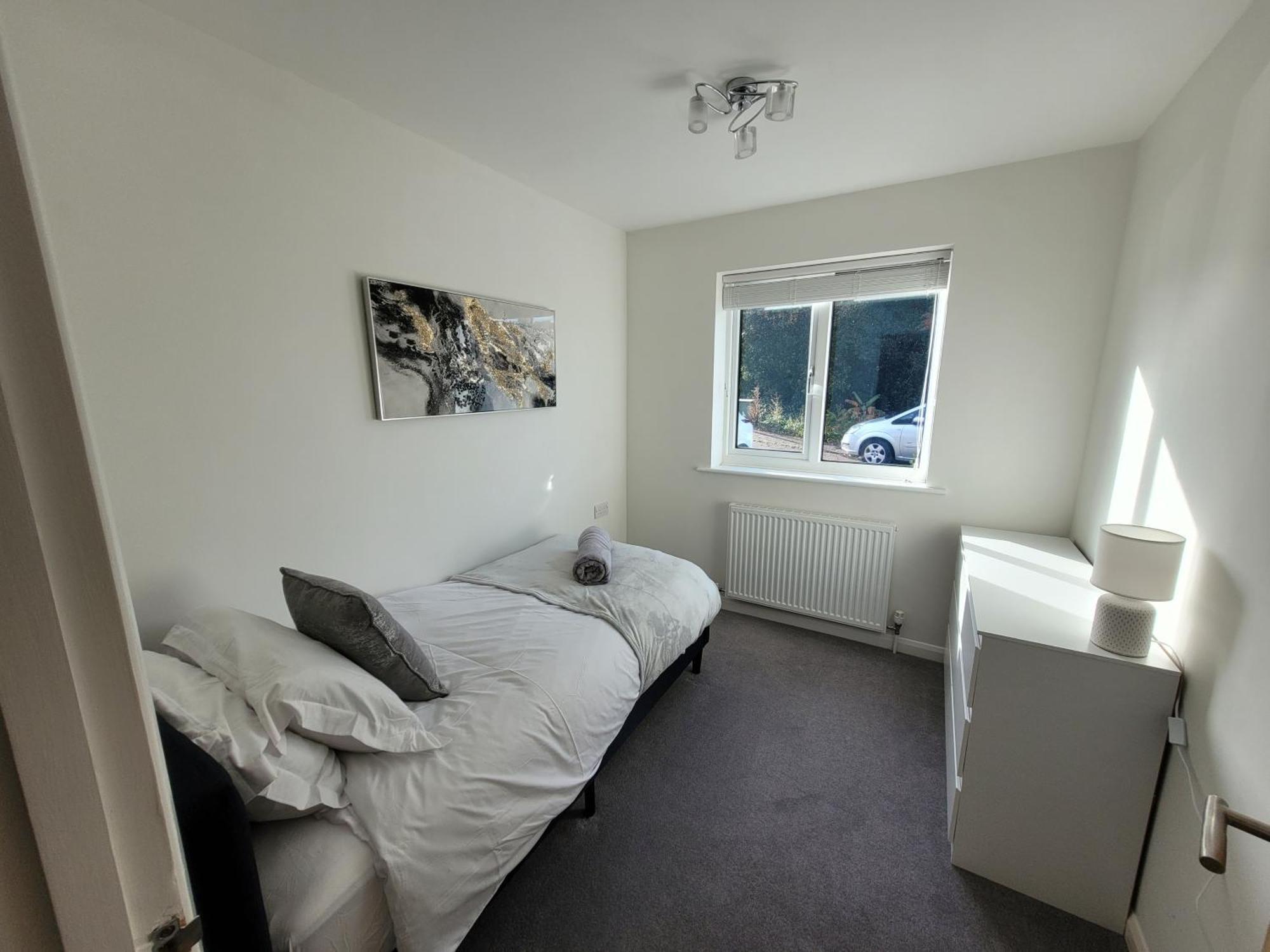 Bumblebee Bungalow - With Separate Office And Gaming Space By Catchpole Stays Colchester Extérieur photo